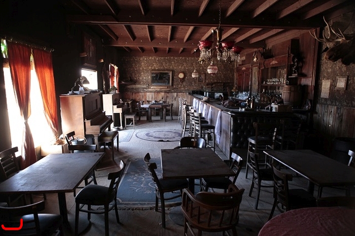 Whitehorse saloon interior by day